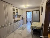 Apartament cu 3 camere - complet mobilat si utilat 