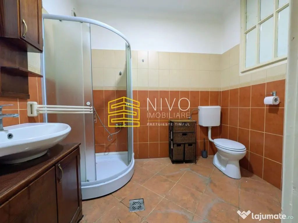 Apartament 4 camere – Tg. Mureș – Semicentral – St...