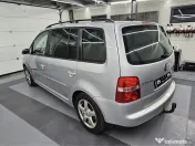Volkswagen Touran 2.0 TDI recent adus din Germania
