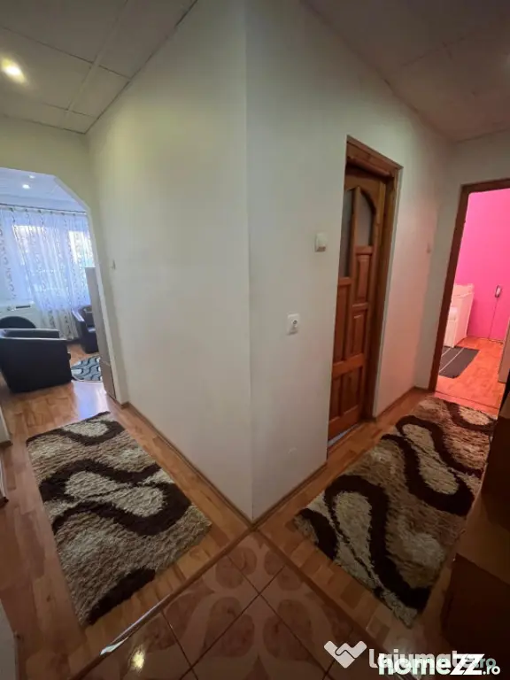 Apartament 3 camere, 55 mp utili, zona Bogdan Voda