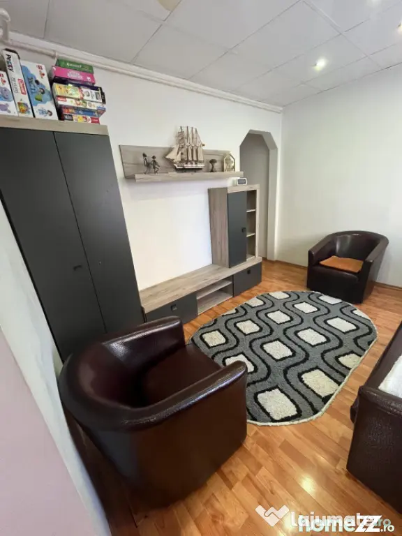 Apartament 3 camere, 55 mp utili, zona Bogdan Voda