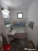RECO apartament cu 3 camere decomandat cu lift