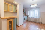 Apartament 4 camere suprafata mare zona Scriitorilor Brasov 