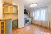 Apartament 4 camere suprafata mare zona Scriitorilor Brasov 