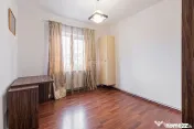 Apartament 4 camere suprafata mare zona Scriitorilor Brasov 