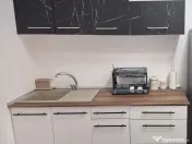 Set Mobilier bucătărie modern, NOU, recent montat și nefolosit 