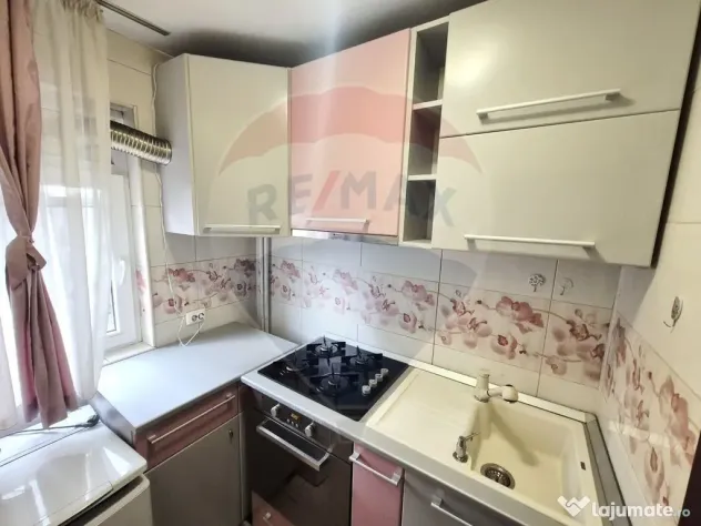 Garsoniera Drumul Taberei Metrou Favorit