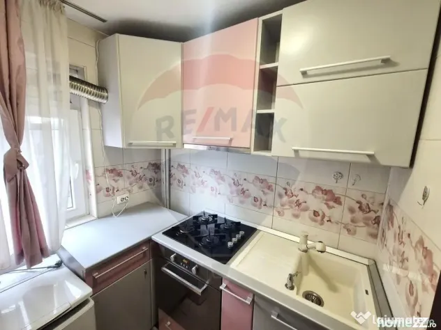Garsoniera Drumul Taberei Metrou Favorit