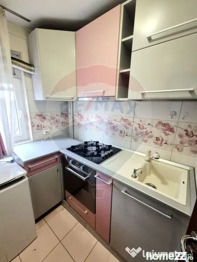 Garsoniera Drumul Taberei Metrou Favorit