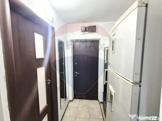Garsoniera Drumul Taberei Metrou Favorit