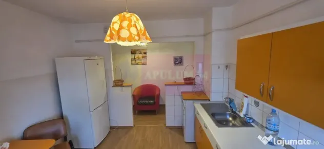 Apartamanet 2 camere de vanzare in Campina