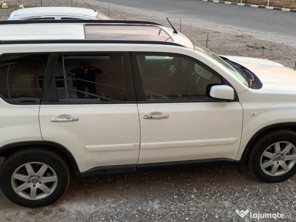 Nissan X-Trail T31 automat