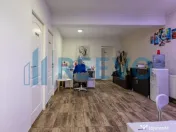 Clădire și teren pentru investiție, central Roman 