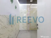 Clădire și teren pentru investiție, central Roman 