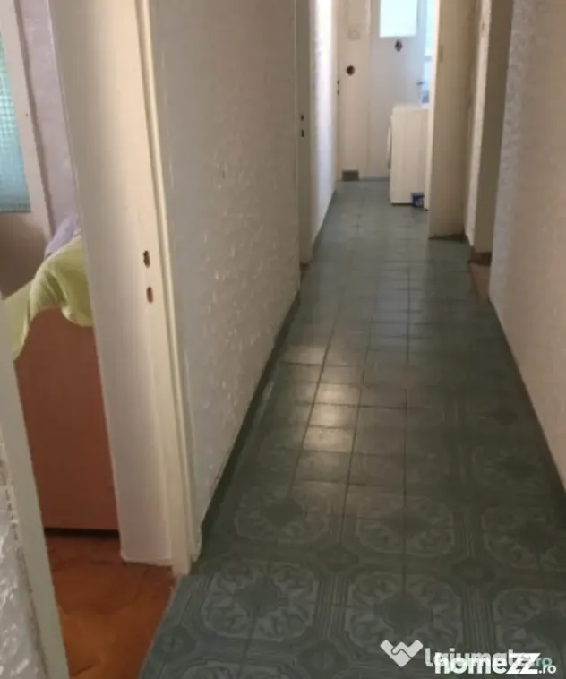 Apartament 4 camere, 90 mp, zona Spitalul Militar