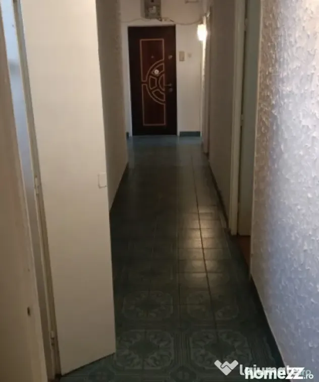 Apartament 4 camere, 90 mp, zona Spitalul Militar