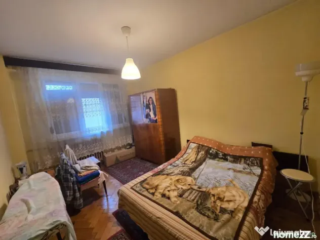 Apartament 4 camere, 90 mp, zona Spitalul Militar