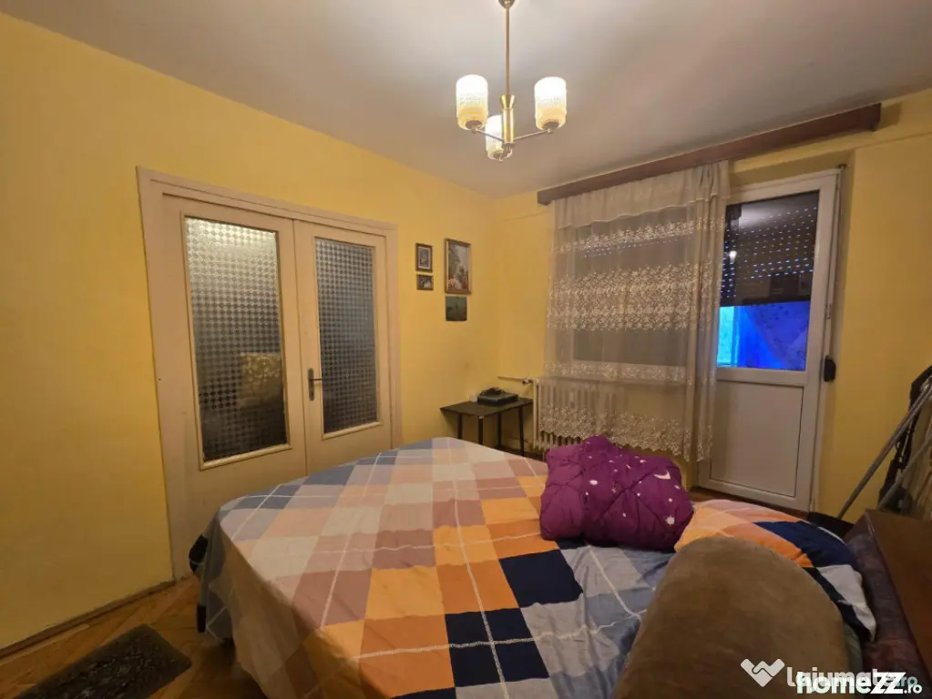 Apartament 4 camere, 90 mp, zona Spitalul Militar