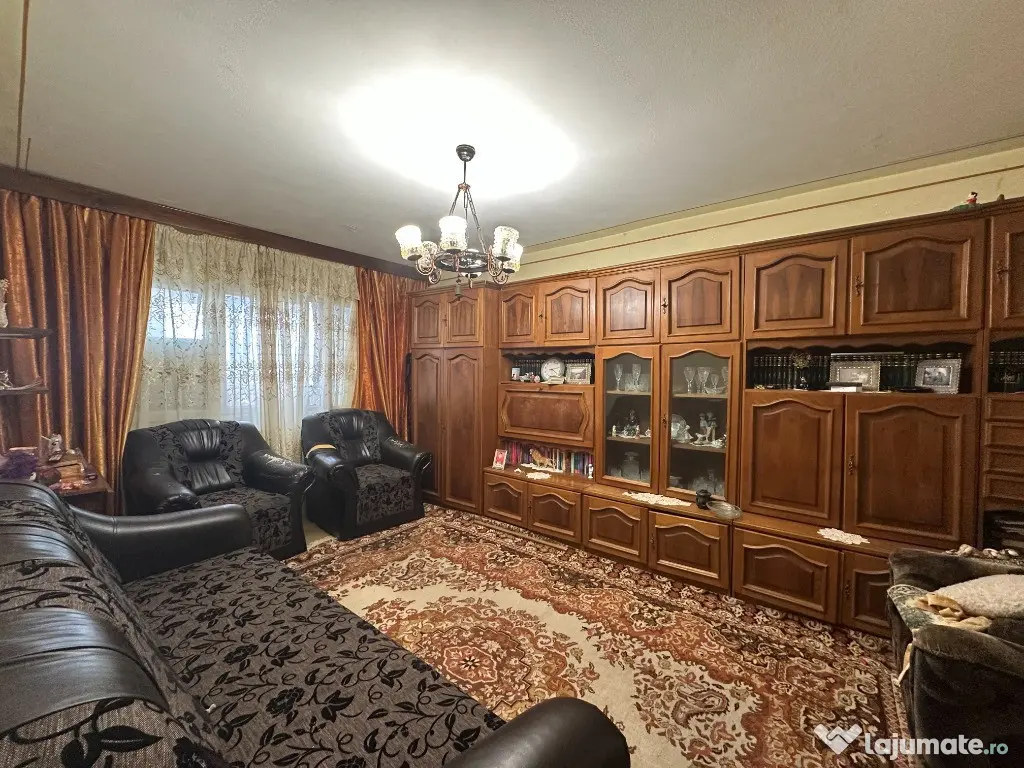 VIGAFON - Apartament 3 camere Republicii-Caraiman