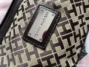 Geantă brand Tommy Hilfiger 