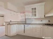 Vilă de vânzare în Berceni, teren 1161 mp | Oportunita... 