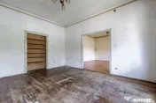 Pârneava | 716 mp teren + 2 corpuri de casă