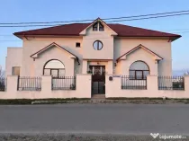 Vila eleganta cu potential - teren generos si locatie exce