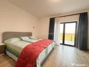 Vila eleganta cu potential - teren generos si locatie exce 