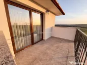 Vila eleganta cu potential - teren generos si locatie exce 