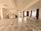 Vila eleganta cu potential - teren generos si locatie exce 