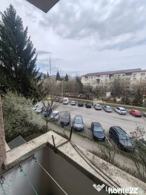 4 camere spațioase, 85 mp, 2 băi – mobilat, zona Spitalu