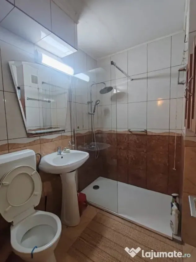 Apartament 4 camere, 85 mp, spitalul Sf. Ioan