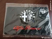 Suport bord auto anti-alunecare Alfa Romeo dimensiuni 20x13 cm