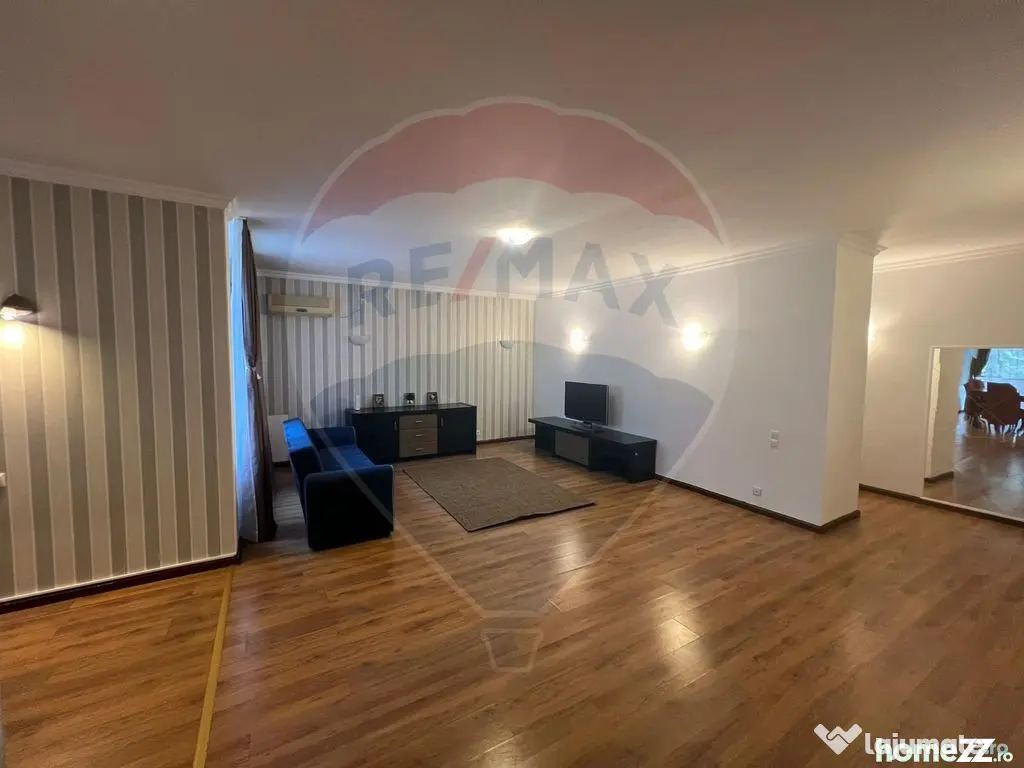 De vanzare apartament 3 camere | Domenii I Loc parcare su...