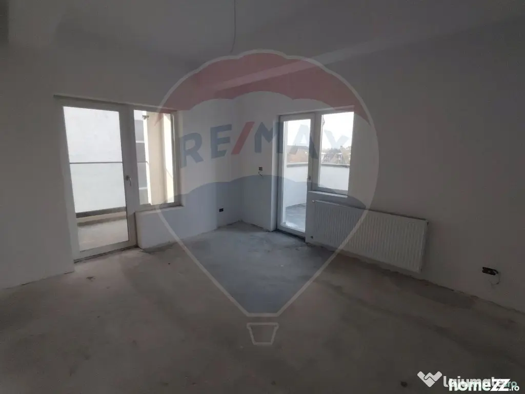 Apartament 3 camere tip penthouse