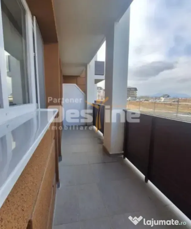STUDIO de inchiriat, suprafata de 50mp si loc de parcare Sub