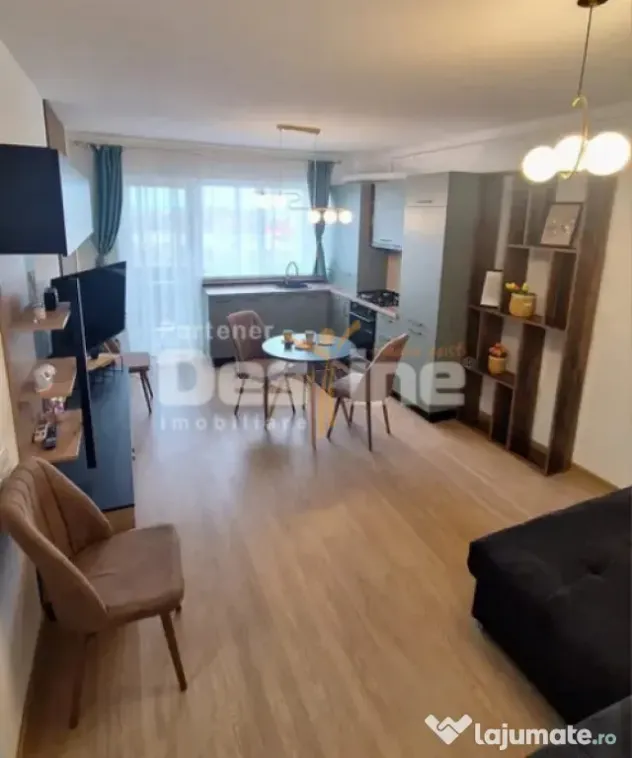 STUDIO de inchiriat, suprafata de 50mp si loc de parcare Sub