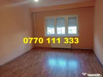 Apartament 2 camere, Calarasi 4, parter cu balcon 15,3 mp.