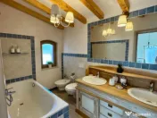 Casa cu 4 camere 160 mp + curte 250 mp, parcare, pet friendl 