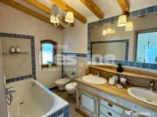 Casa cu 4 camere 160 mp + curte 250 mp, parcare, pet friendl 