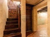 Casa cu identitate, farmec de epoca | consolidata| Marase... 