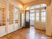 Casa cu identitate, farmec de epoca | consolidata| Marase... 