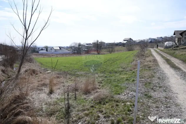 Teren 3,500mp Moara / Strada Pprincipala