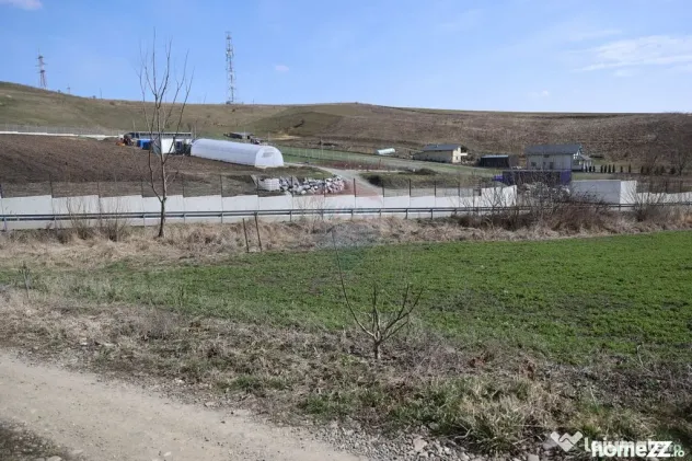 Teren 3,500mp Moara / Strada Pprincipala
