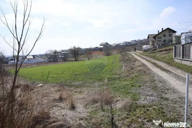 Teren 3,500mp Moara / Strada Pprincipala