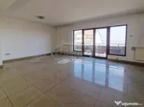 Apartament spatios si cu potential in Andrei Muresanu