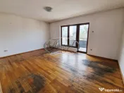 Apartament spatios si cu potential in Andrei Muresanu 