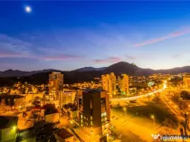 Apartament renovat,elegant,luminos,4 camere,100mp,Centru Civ