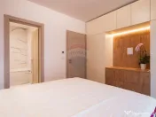 Apartament modern 3 camere, prima închiriere, loc parcar... 