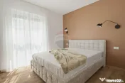 Apartament modern 3 camere, prima închiriere, loc parcar... 